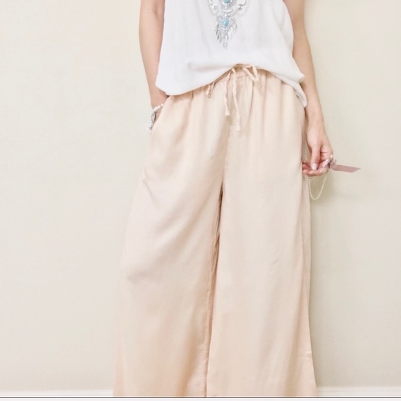 $195 brand new onia pants - Picture 2 of 8